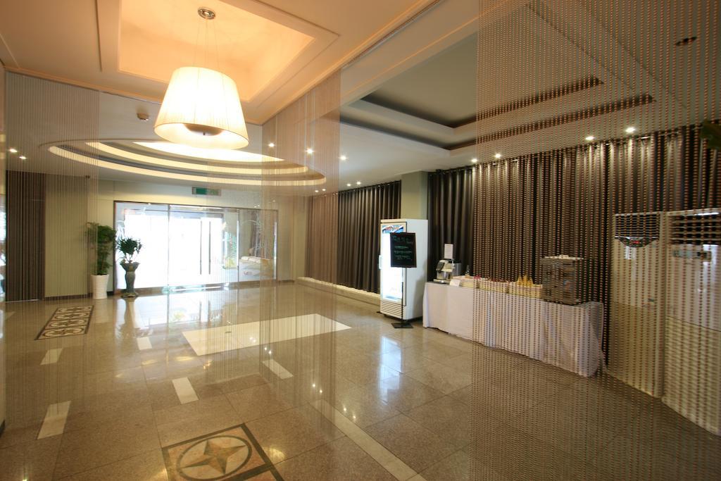 Nice Hotel Uijeongbu Exterior foto